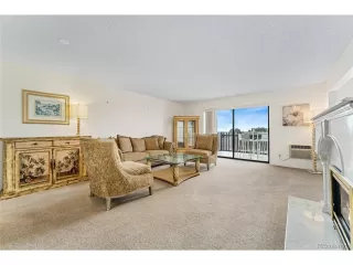 Photo #5: 4710575 Listing 