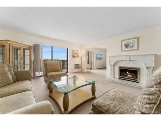 Photo #6: 4710575 Listing 