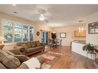 Photo #5: 4710688 Listing