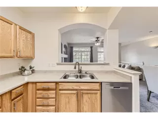 Photo #6: 4710858 Listing 