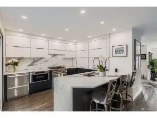 Photo #2: 4712174 Listing