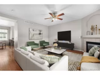 Photo #4: 4712243 Listing