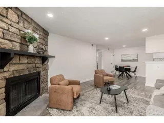 Photo #2: 4713196 Listing 
