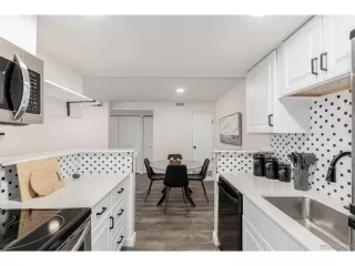 Photo #5: 4713196 Listing 