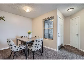 Photo #6: 4714724 Listing 