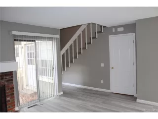 Photo #4: 4715718 Listing 