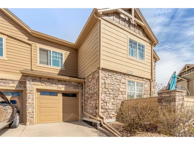 MLS: 4717837 Condo For Sale