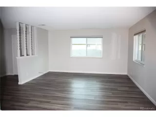 Photo #4: 4719587 Listing