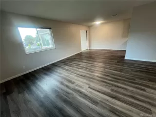 Photo #5: 4719587 Listing