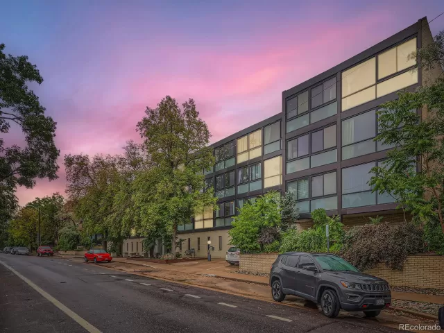 MLS: 4724416 Condo For Sale