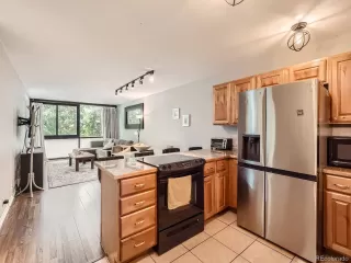 Photo #2: 4724416 Listing