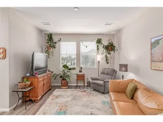 Photo #2: 4726029 Listing 