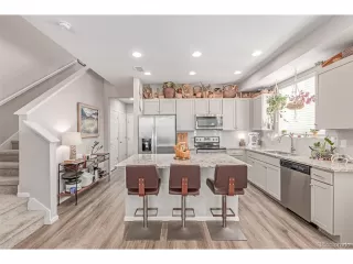 Photo #6: 4726029 Listing 