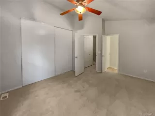 Photo #4: 4726807 Listing