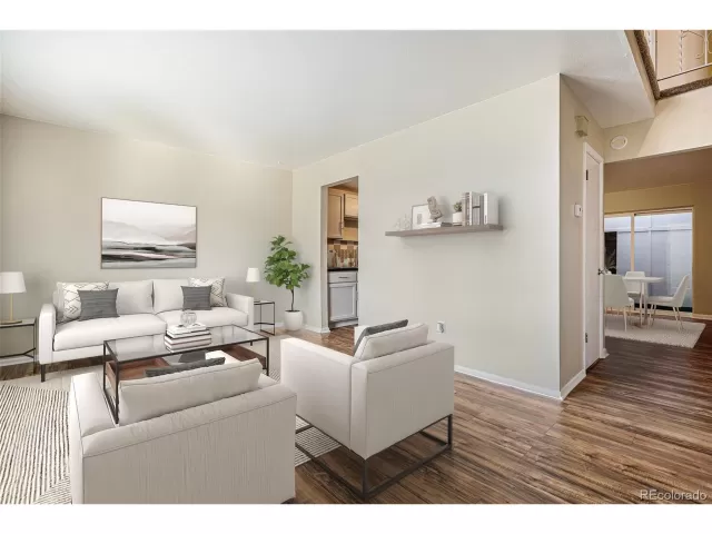 MLS: 4728951 Condo For Sale