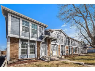 Photo #3: 4728951 Listing