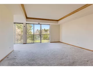 Photo #2: 4729599 Listing 