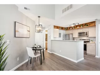 Photo #4: 4731486 Listing 