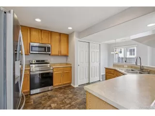 Photo #5: 4733587 Listing 