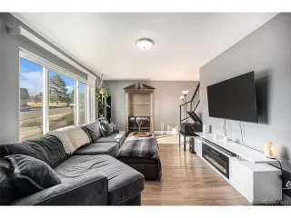 Photo #4: 4737558 Listing