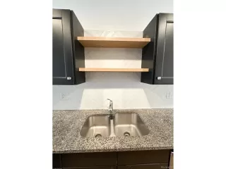 Photo #5: 4737863 Listing 