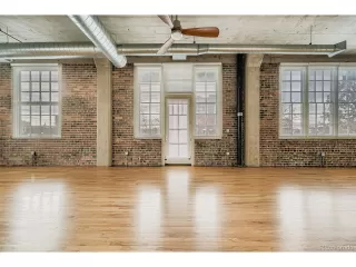 Photo #5: 4738832 Listing 