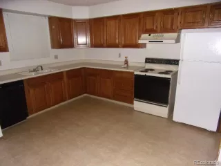 Photo #5: 4740204 Listing 