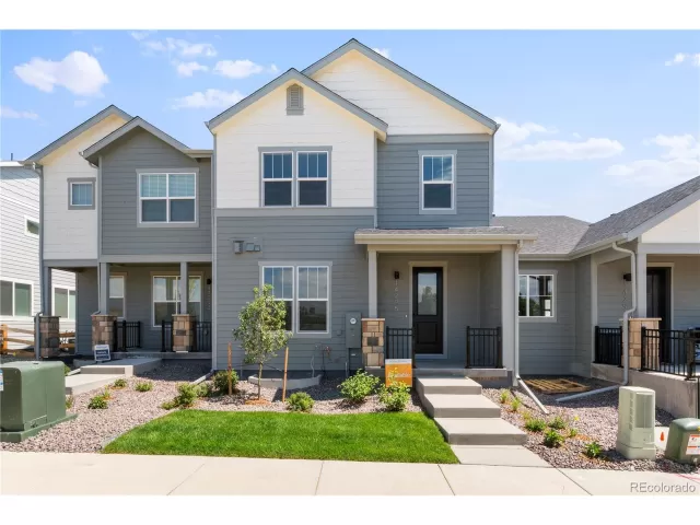 MLS: 4743716 Condo For Sale