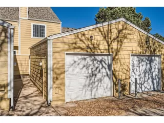 Photo #2: 4743843 Listing