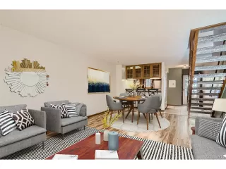 Photo #4: 4743843 Listing