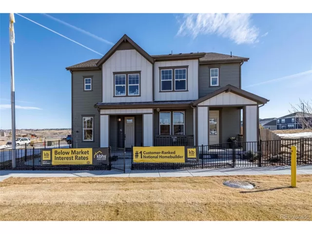 MLS: 4744451 Condo For Sale