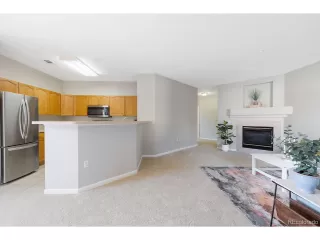 Photo #6: 4746244 Listing