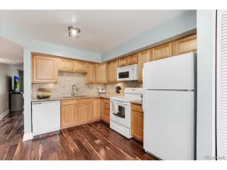 Photo #5: 4747230 Listing