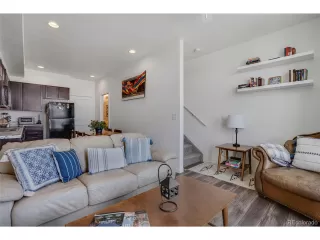 Photo #3: 4748097 Listing