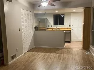 Photo #2: 4749205 Listing