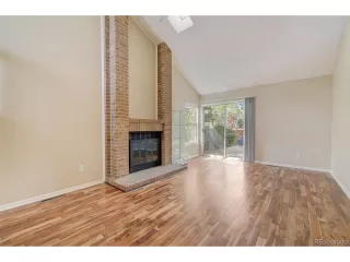Photo #2: 4752990 Listing 