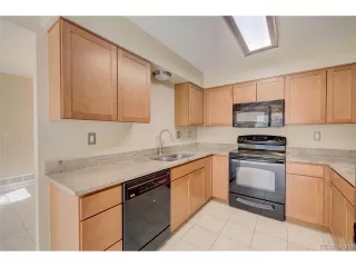 Photo #5: 4752990 Listing 
