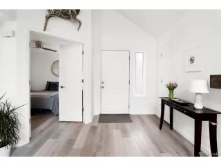 Photo #2: 4754676 Listing