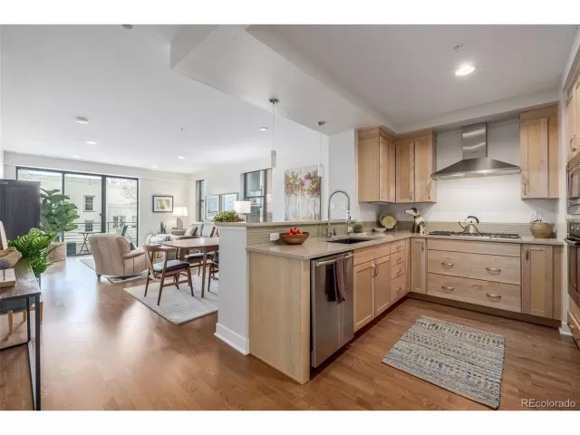 MLS: 4755796 Condo For Sale