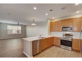 Photo #5: 4757415 Listing 