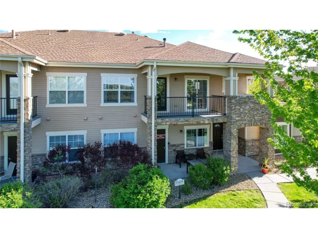 MLS: 4758042 Condo For Sale