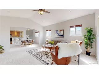 Photo #2: 4758042 Listing 