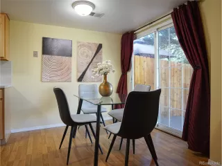 Photo #6: 4758873 Listing