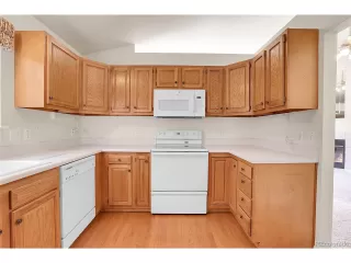 Photo #6: 4760388 Listing 