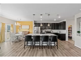 Photo #5: 4761940 Listing 