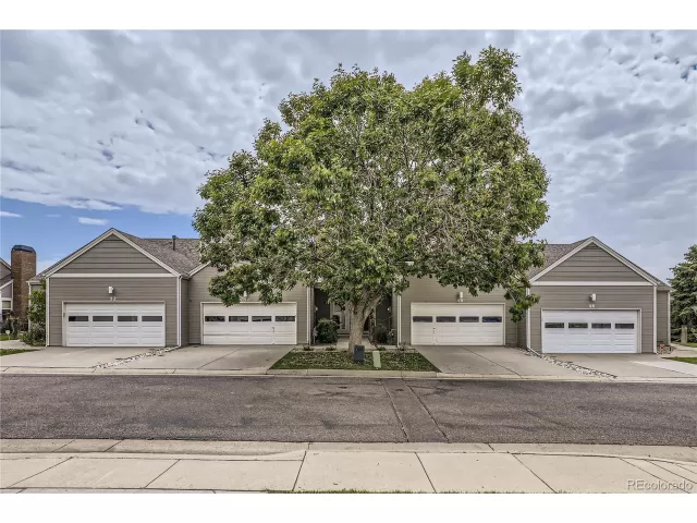 MLS: 4764760 Condo For Sale