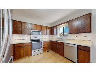 Photo #6: 4765942 Listing 
