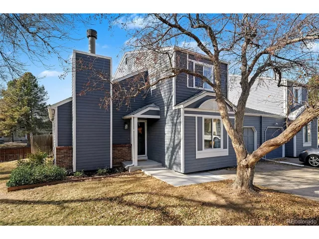 MLS: 4766307 Condo For Sale