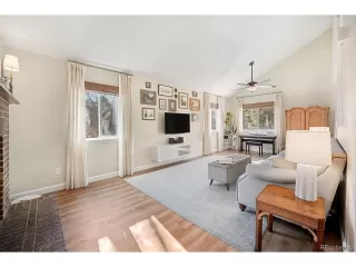 Photo #2: 4766307 Listing