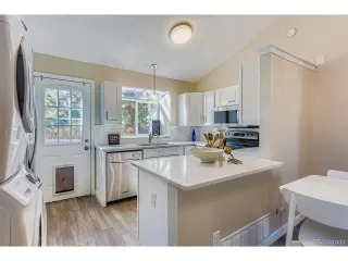 Photo #6: 4768295 Listing 